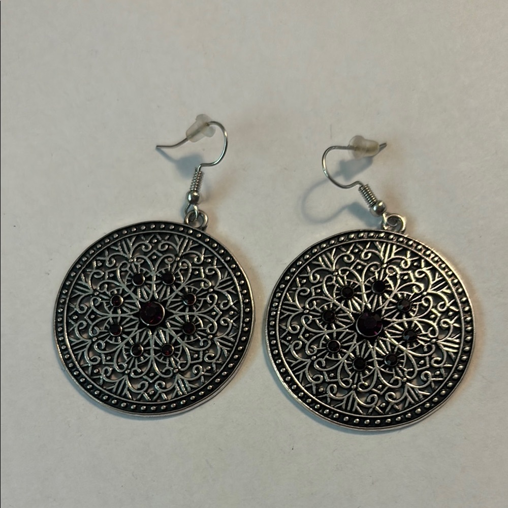 Elegant Silver Filigree red Rhinestone Earrings